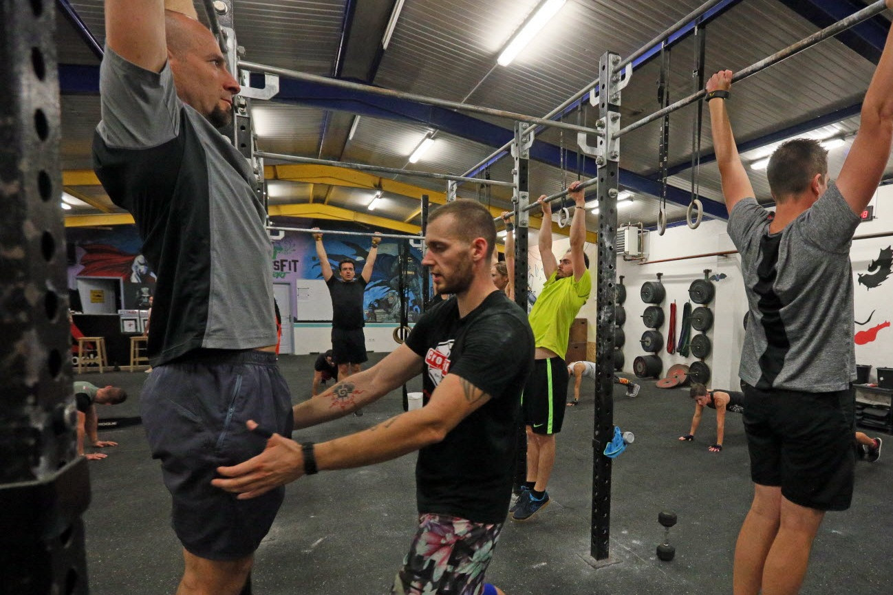 RELATION ENTRAÎNEUR-SPORTIF EN PRÉPARATION PHYSIQUE PHYSIQUE -Par R. Ziane – Consultant SSPP – - Vignette