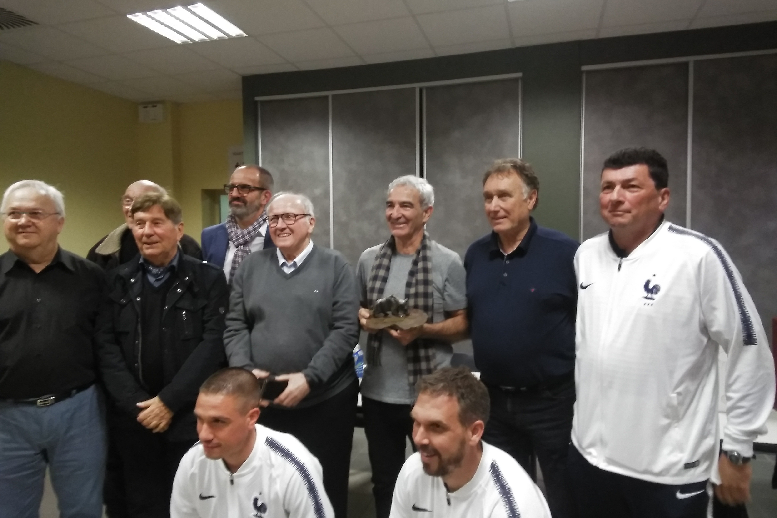 HOMMAGE A MONSIEUR BERNARD GIBARU - Vignette