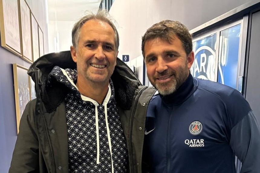 entrevue avec Thomas Leyssales (TL), entraineur des U19 au centre de  formation du PSG. - Vignette