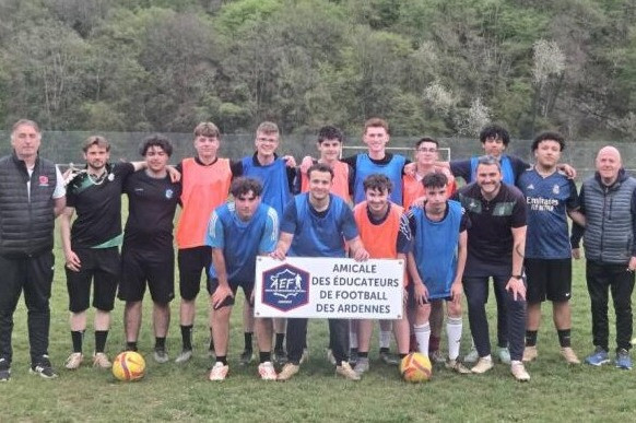 L'AEF08 AU FC HAYBES - Vignette